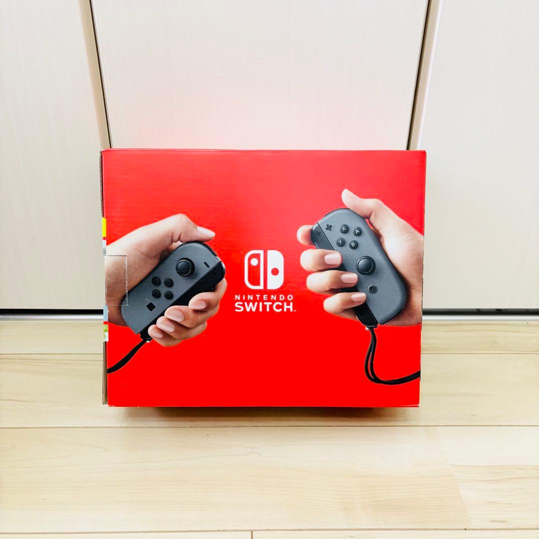 【未使用に近い】2024年モデル　Nintendo Switch スイッチ　本体