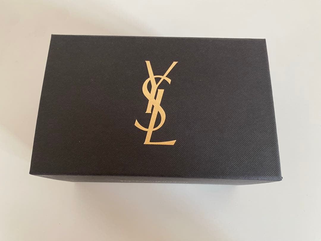 Yves saint Laurent リブレ オーデパルファム30ml