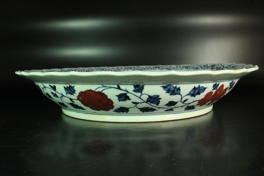 中国美術 青花 紅 纏枝蓮花麒麟鳳紋 皿(K-A836)