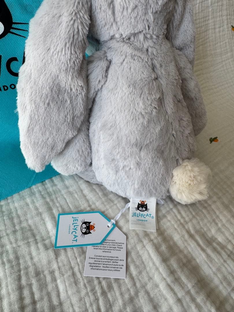 【新作新品・正規品】 うさぎ ぬいぐるみ バシュフルバニー M