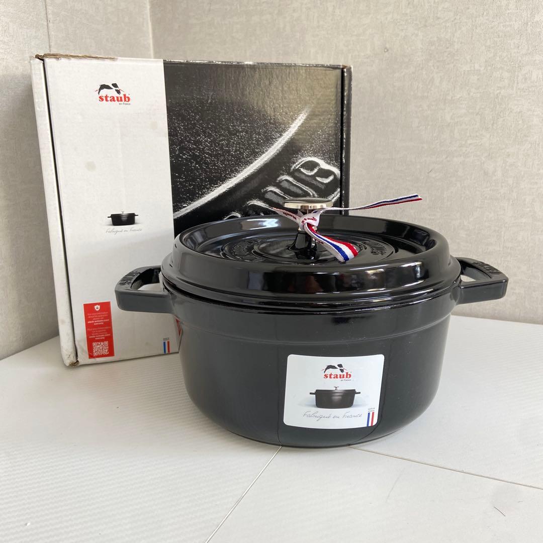 未使用⭐️staub ストウブ ピコ ココット ラウンド ブラック 22cm