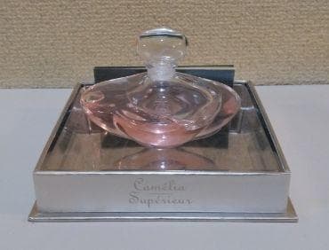 資生堂 花椿CLUB 感謝品 カメリア・シュベリエール・オードパルファム