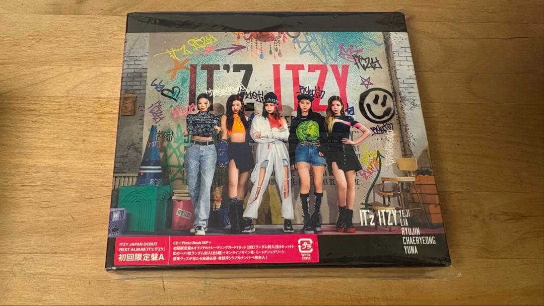 Kpop CD、アルバム等 (ITZY、IVE)