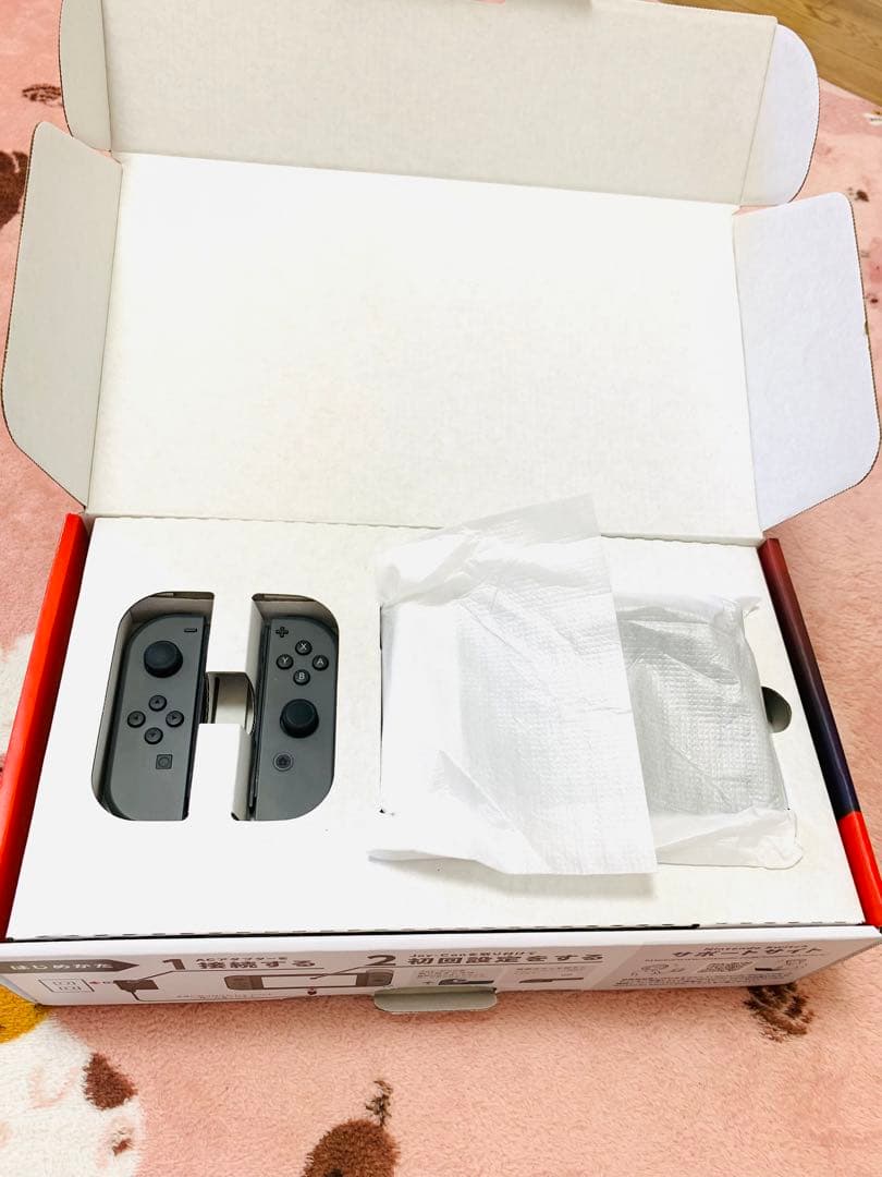 NINTENDO SWITCH 箱有　使用少ない