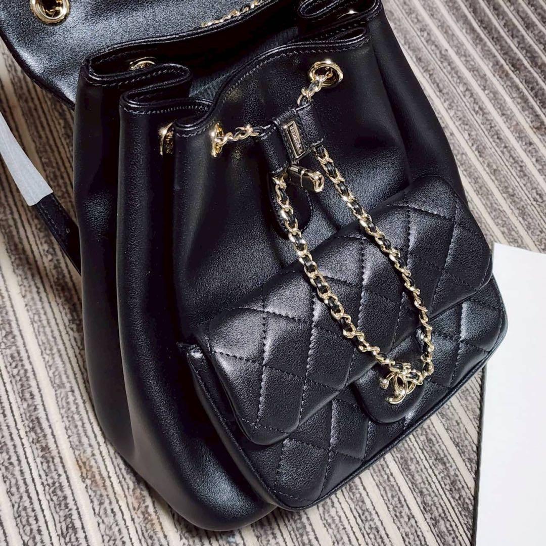 シャネル　リュック　ミニリュック　ゴールドチェーン　ノベルティ