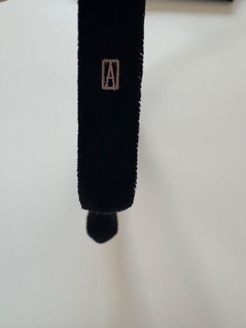 ALÉANDRE DE PARIS ベロアカチューシャ