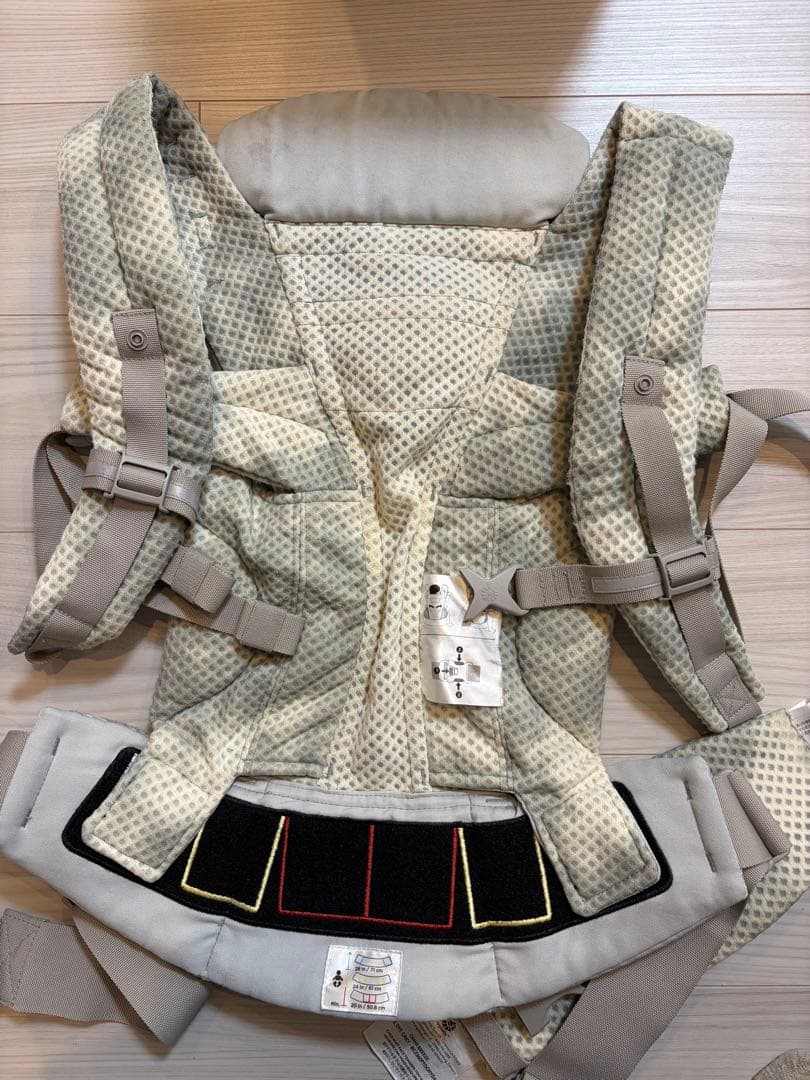 エルゴベビー オムニブリーズOMNI Breeze 抱っこ紐