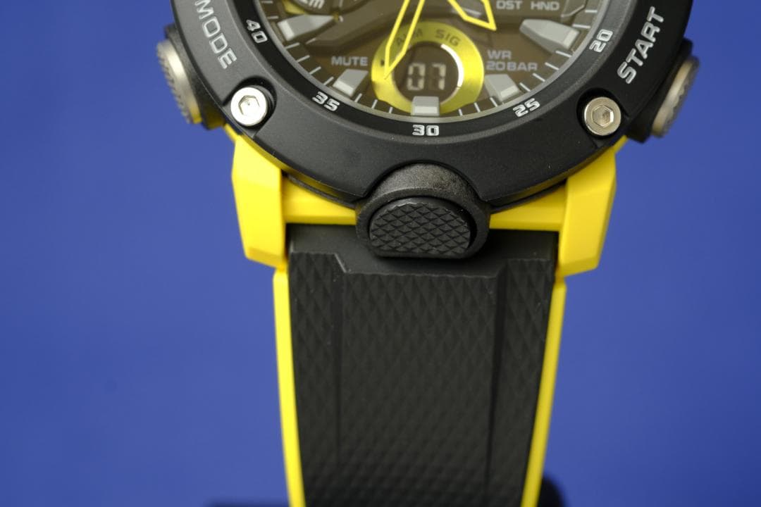 【美品】G-SHOCK GA-2000 ブラック×イエロー／箱有り (123)