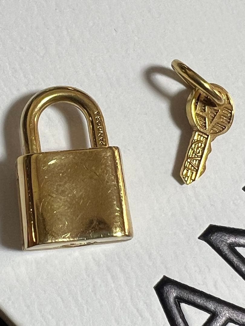 PANDORA ネックレスチャームセット　love