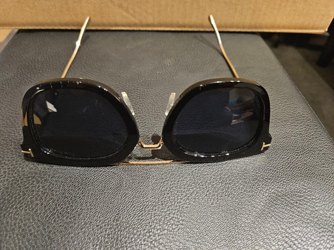 TF541-K 01N トムフォード サングラス ウェリントン ゴールド