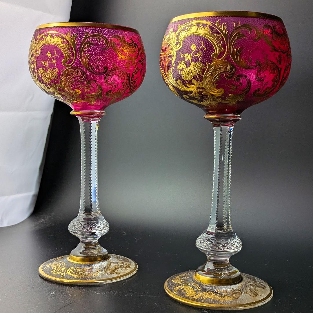 ゴージャスペア★ルビーレッド 17㎝ 金彩 多面カットステム グラス フランス