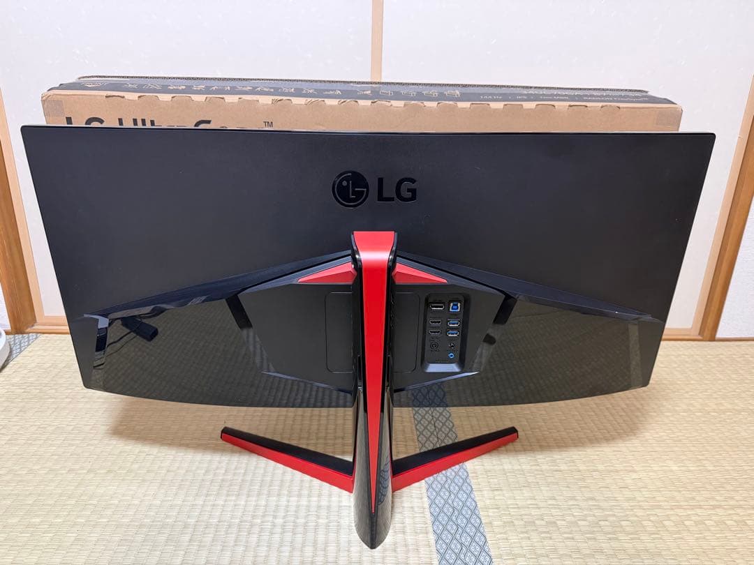 LG UltraGear 34UC70GA ゲーミングモニター