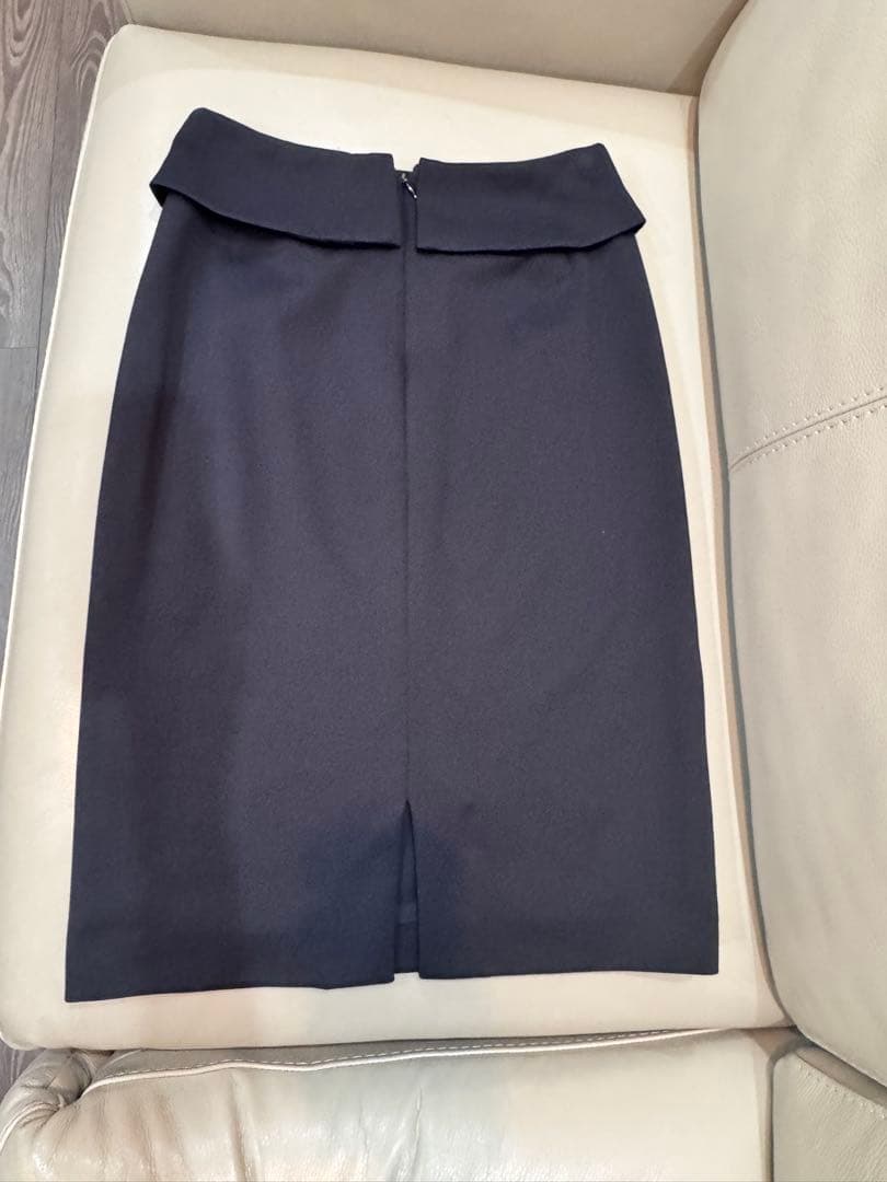 TOMORROWLAND テーラードジャケットとスカートのセット