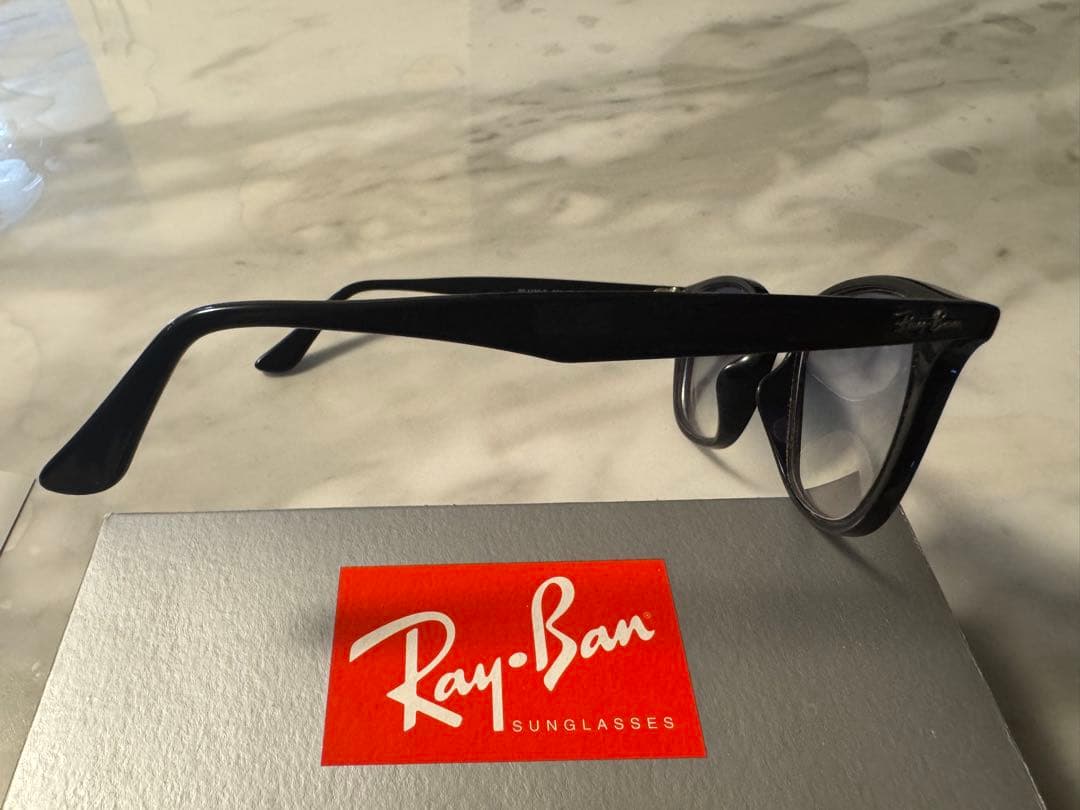 Ray-Ban RB4258F 度入り サングラス 啓之輔モデル