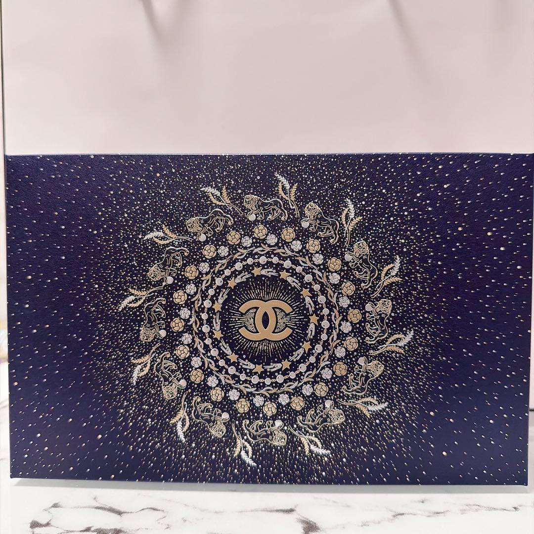 CHANEL ホリデー 2025 ポーチ ヴェルニ 2点セット