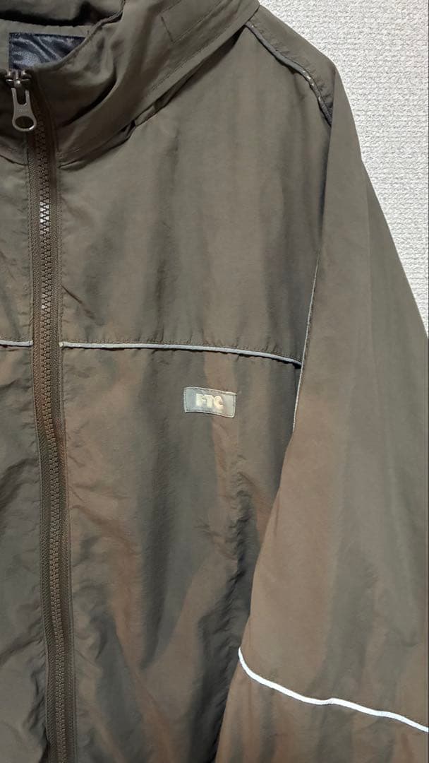 FTCナイロンジャケット フード付き エフティーシー アウター ジャケット