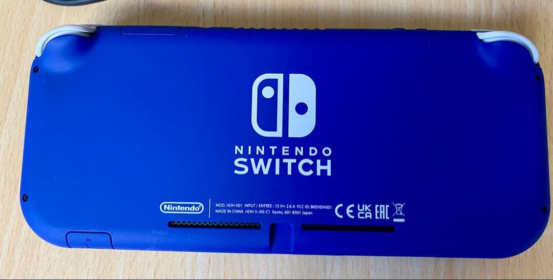 Switch Lite ブルー+シナモロールのケース