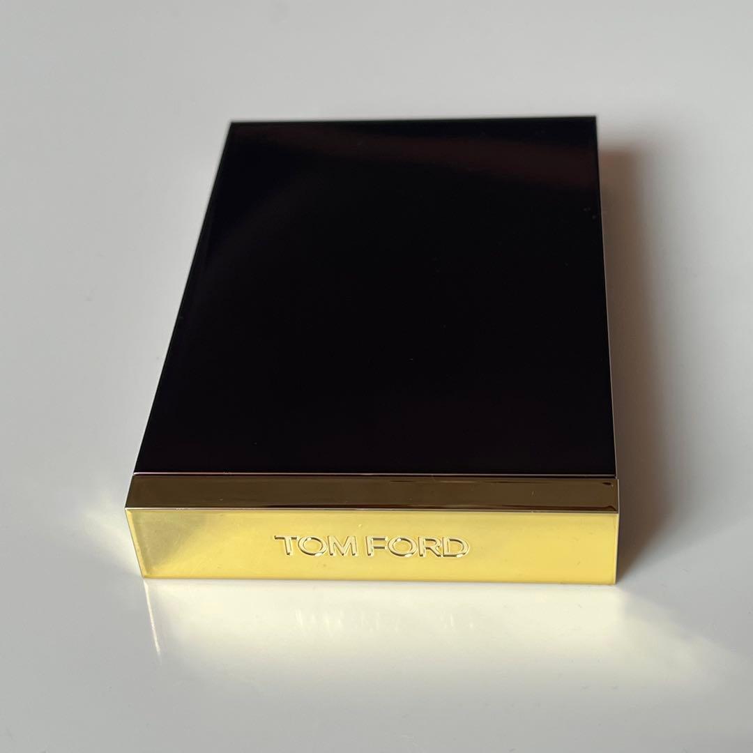 TOM FORD アイカラークォード デザートフォックス