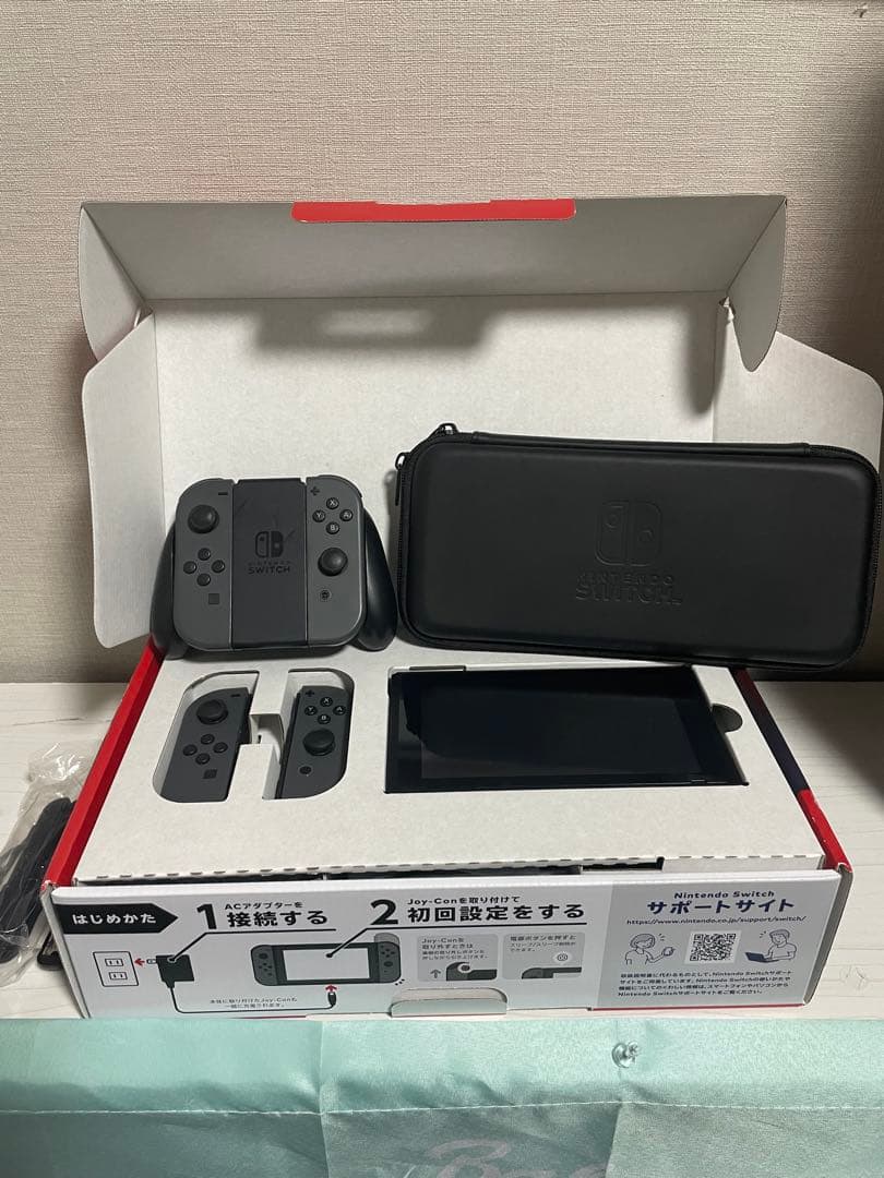 Nintendo Switch 本体Joy-Con4個　ケース　SDカードセット