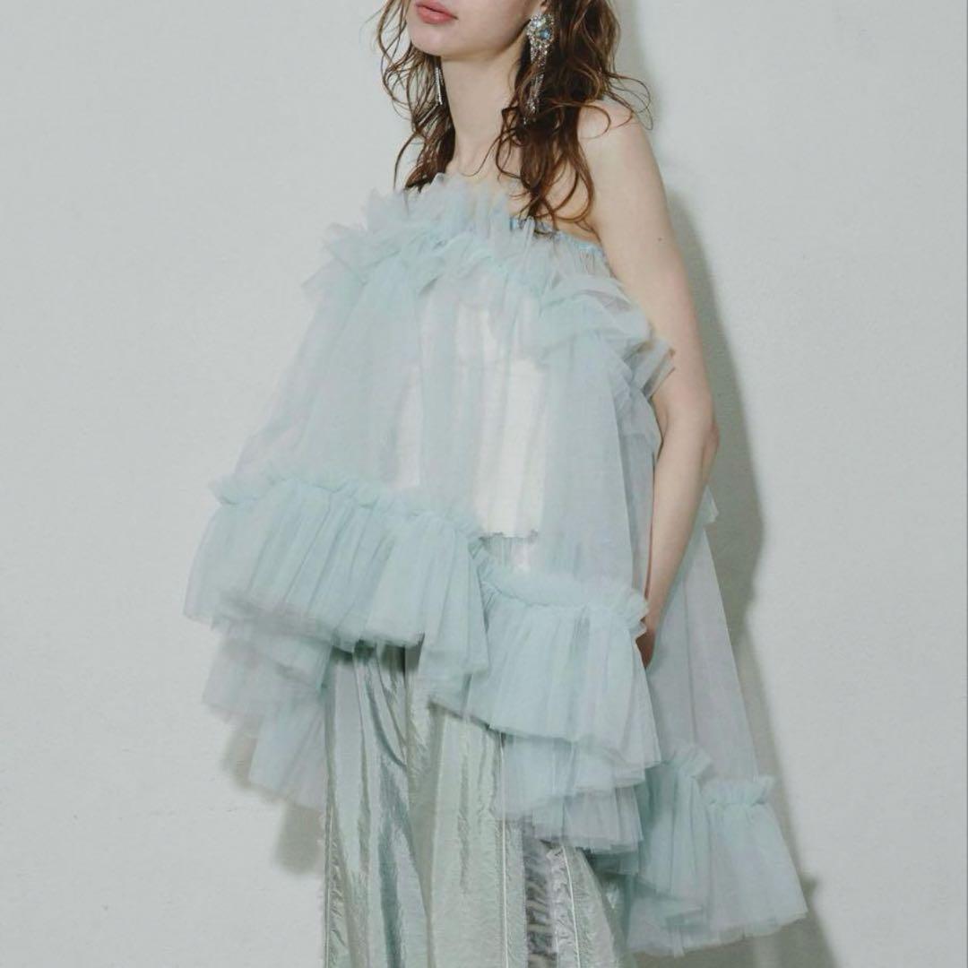 LA BELLE ETUDE 水色 フリルチュールキャミソール