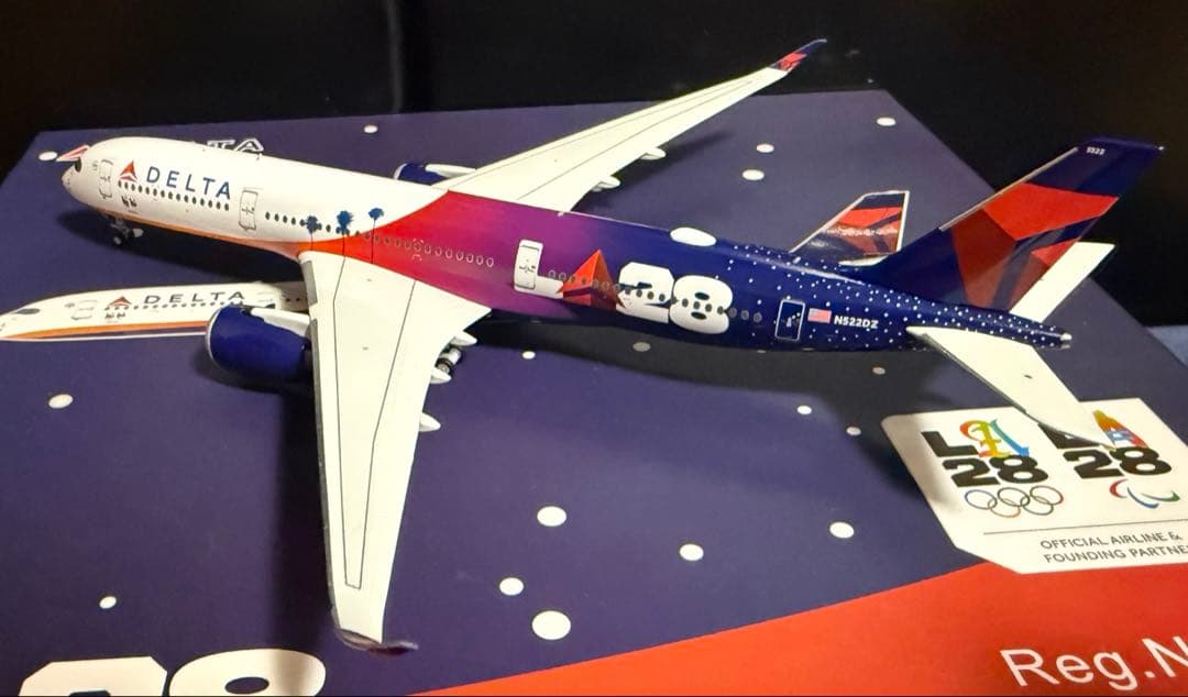 【レア】デルタ航空 A350-900 特別塗装機 1/400 飛行機模型