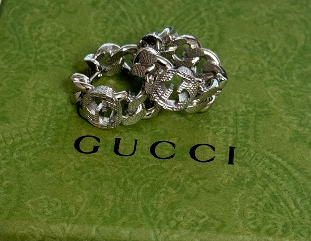 GUCCI ゴルメット チェーン ワイドピアス gg ロゴ インターロッキング