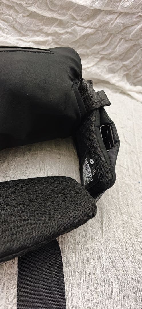 CYBEX サイベックス コアキャリア　抱っこ紐 箱・保証書あり