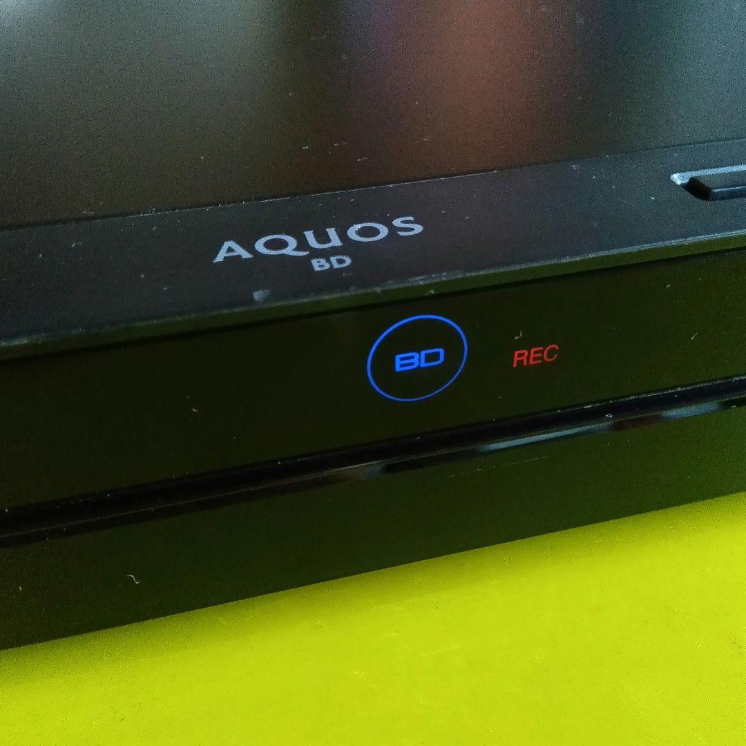 SHARP AQUOSブルーレイ　BD-NT1000 本体使用時間極少