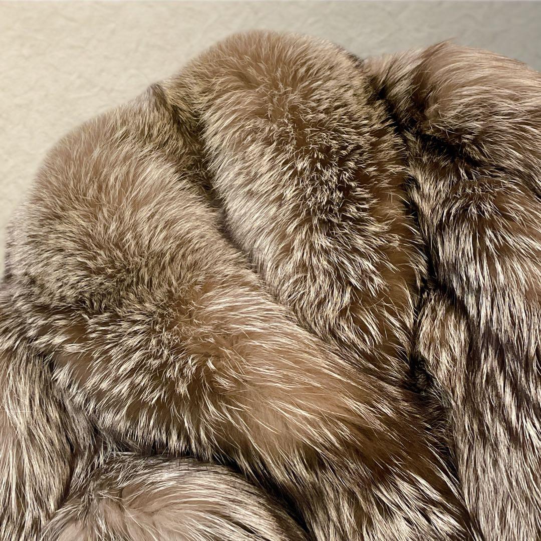 肉厚◎ 極上毛並み サガフォックス シルバーフォックス ファーコート 本毛皮