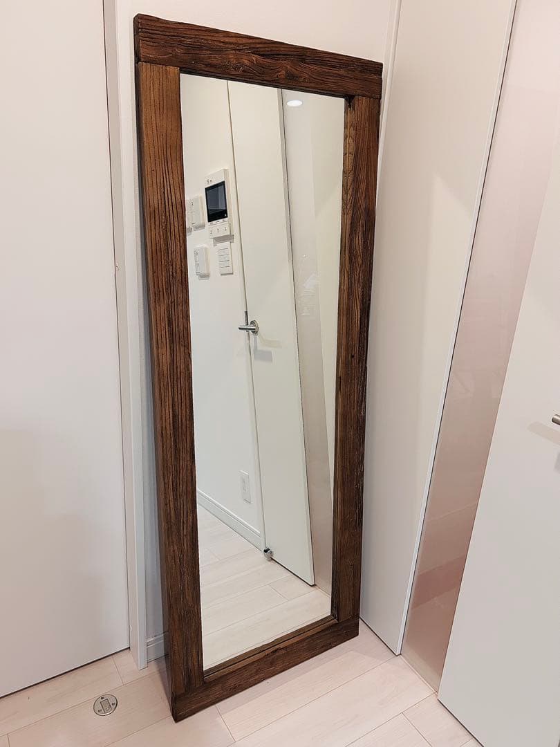 天然木　クラッシュゲート　スタンドミラー　ヴィンテージ古材　壁掛け可能