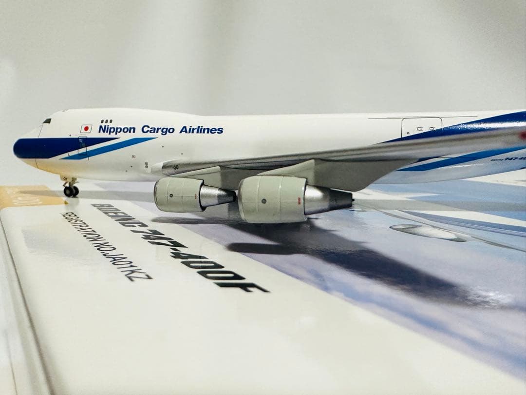 全日空商事 1/400 NCA 20周年記念 747-400F