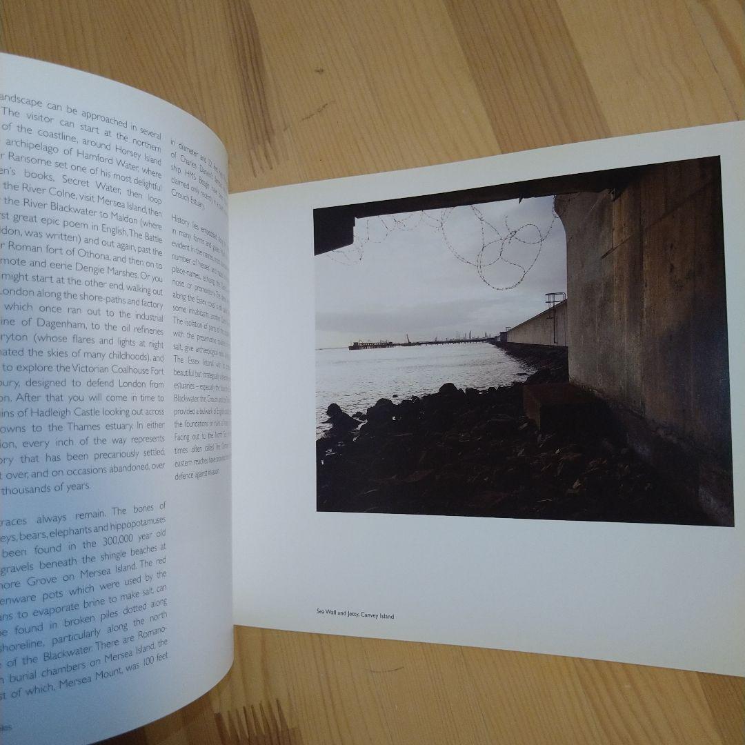 アート・デザイン・音楽 350 Miles: An Essex Journey