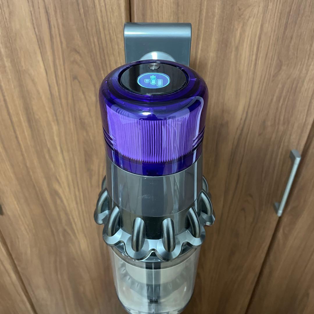 【訳あり】Dyson v11 fluffy+ SV14 コードレスクリーナー