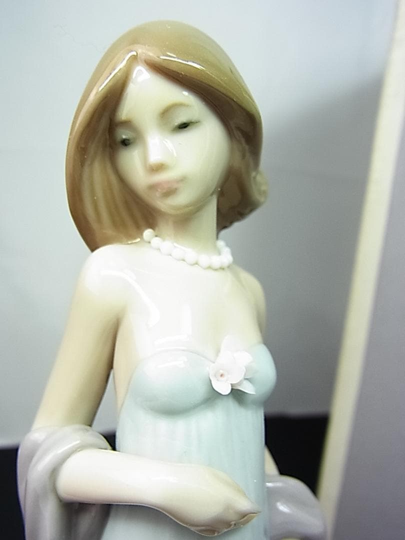 ヨシカネ様用美品LLADROリヤドロ陶器人形「少女」型番5487スペイン製