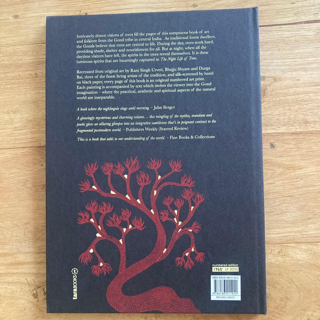 タラブックス 英語版 ハンドメイド 夜の木 インド 新品 絵本 アート 版画