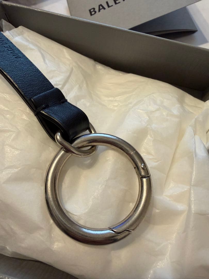 箱付き　BALENCIAGA（バレンシアガ）キーリング　ブラック