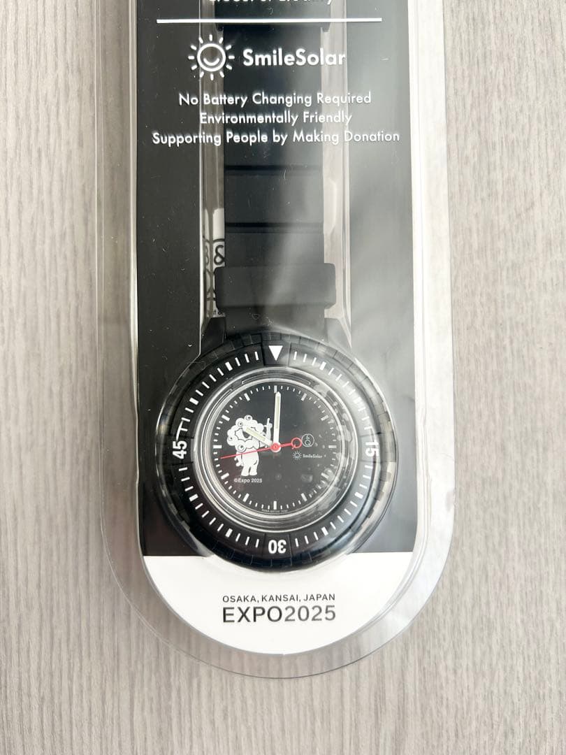 万博会場限定　ミャクミャク　腕時計　スマイルソーラー　ブラック