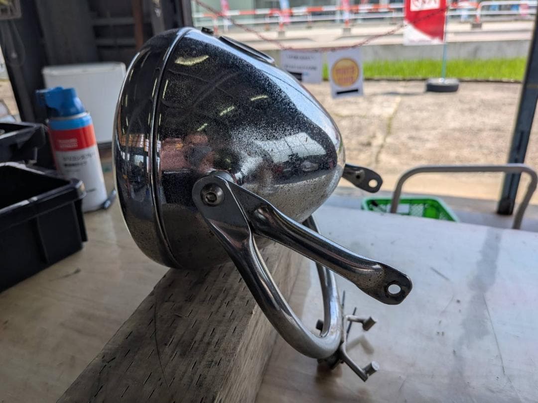 SR400　社外ルーカスヘッドライト、ステー、ハンドルストッパーセット