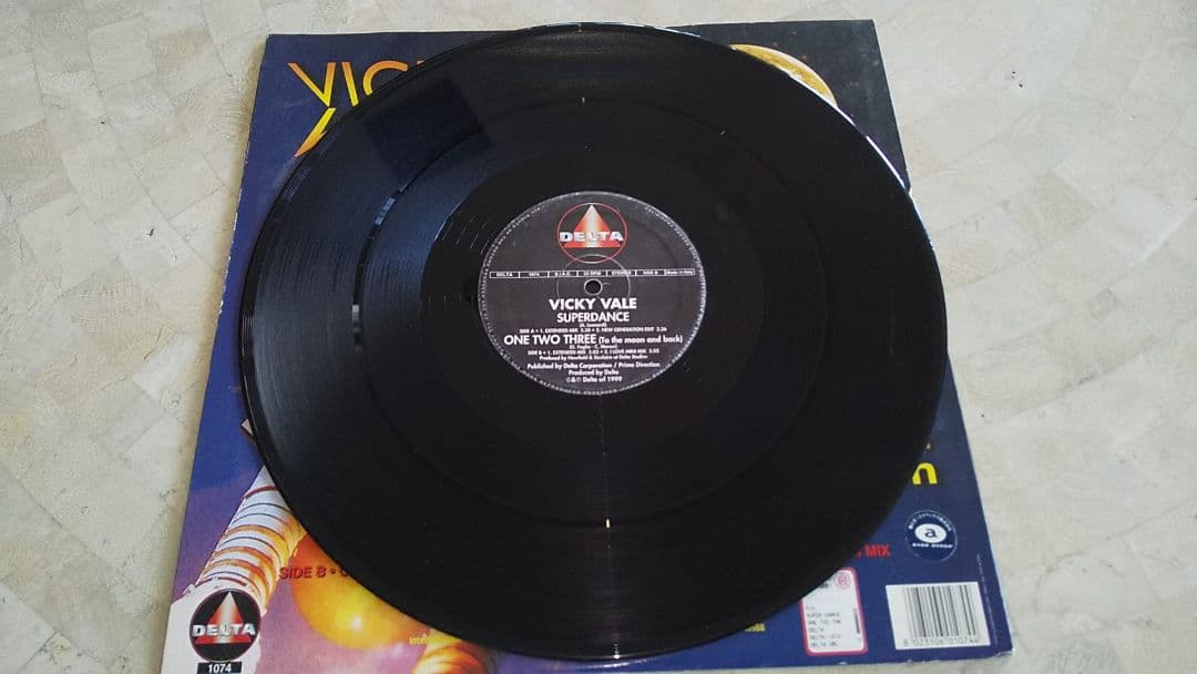 Vicky Vale レコード