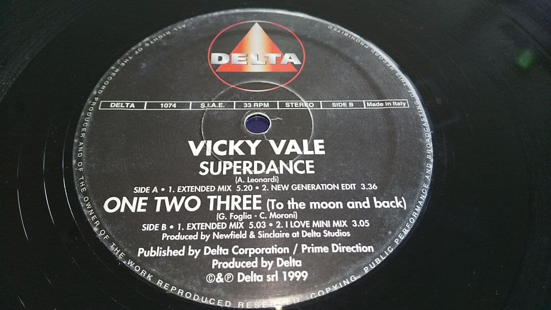 Vicky Vale レコード