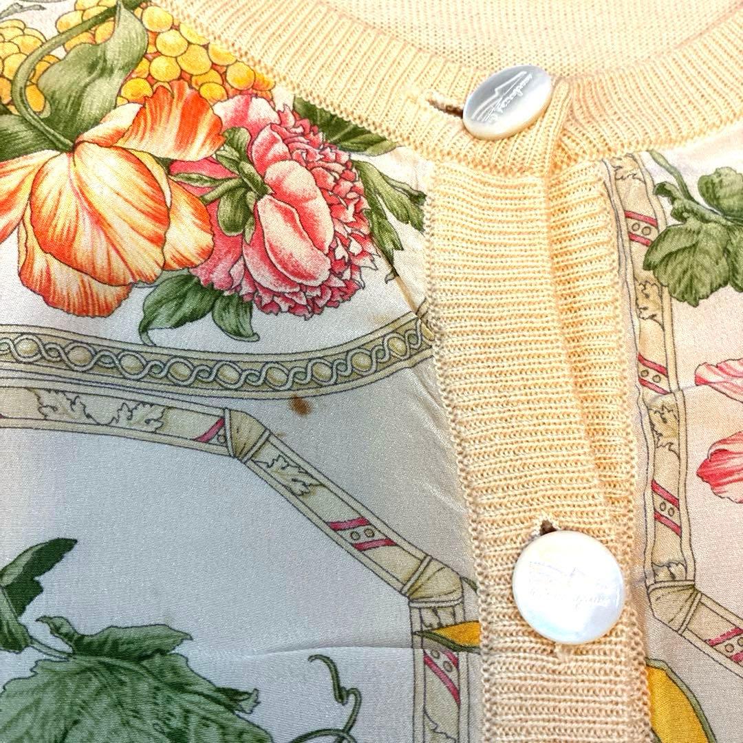 値下げ中！　フェラガモ　カーディガン