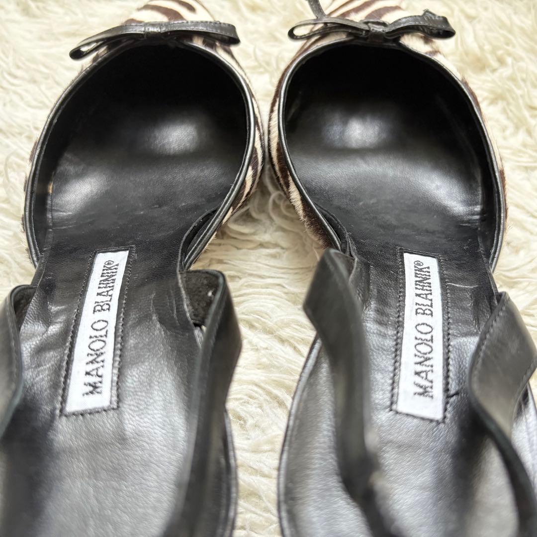 極美品　マノロブラニク　リボンデザイン　ポインテッドトゥ ゼブラ柄　ミュール