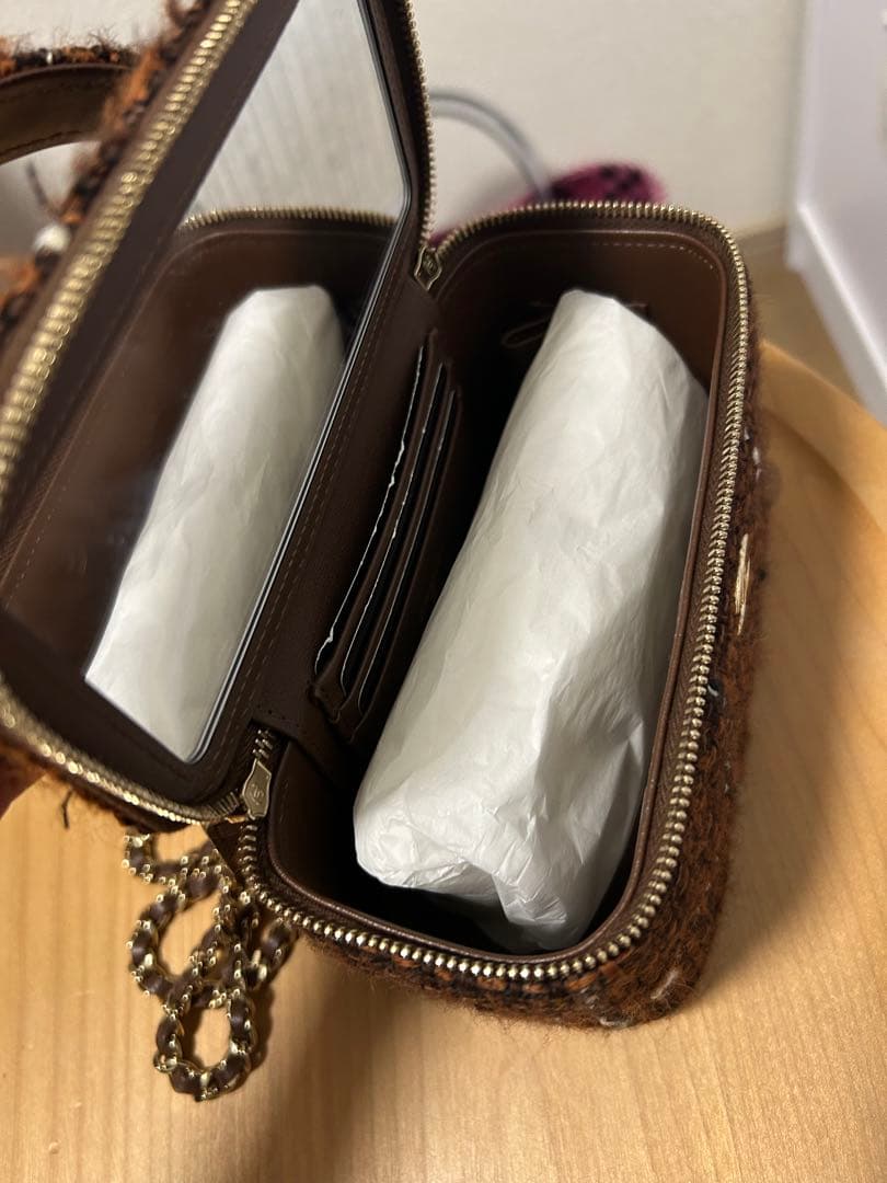 シャネル　チェーンクラッチ　バニティ
