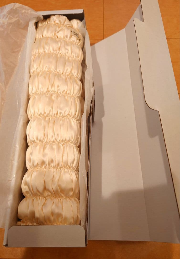 イオンドクターシルクレッグウォーマー新品未使用