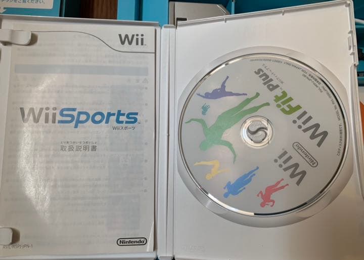 Wii sports & wii FIt PLUS フルセット