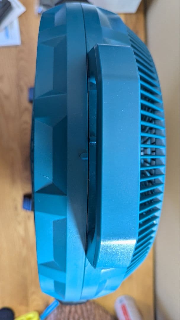 Makita マキタ 充電式産業扇 CF301D