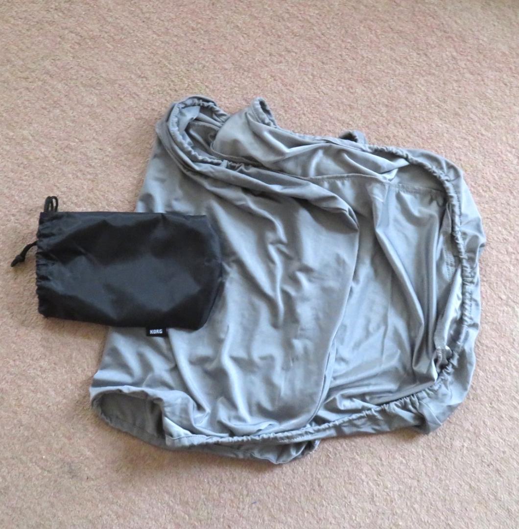 【直接引取】電子ピアノ KORG B2 + スタンド + 椅子 + ヘッドホン他