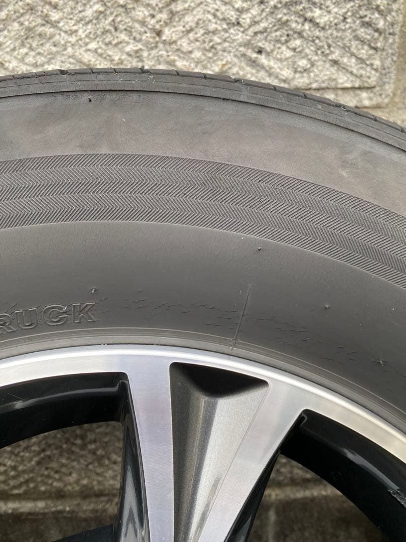 4本セット　TOYOTA純正　メーカーオプション　ハイエース　アルミホイール