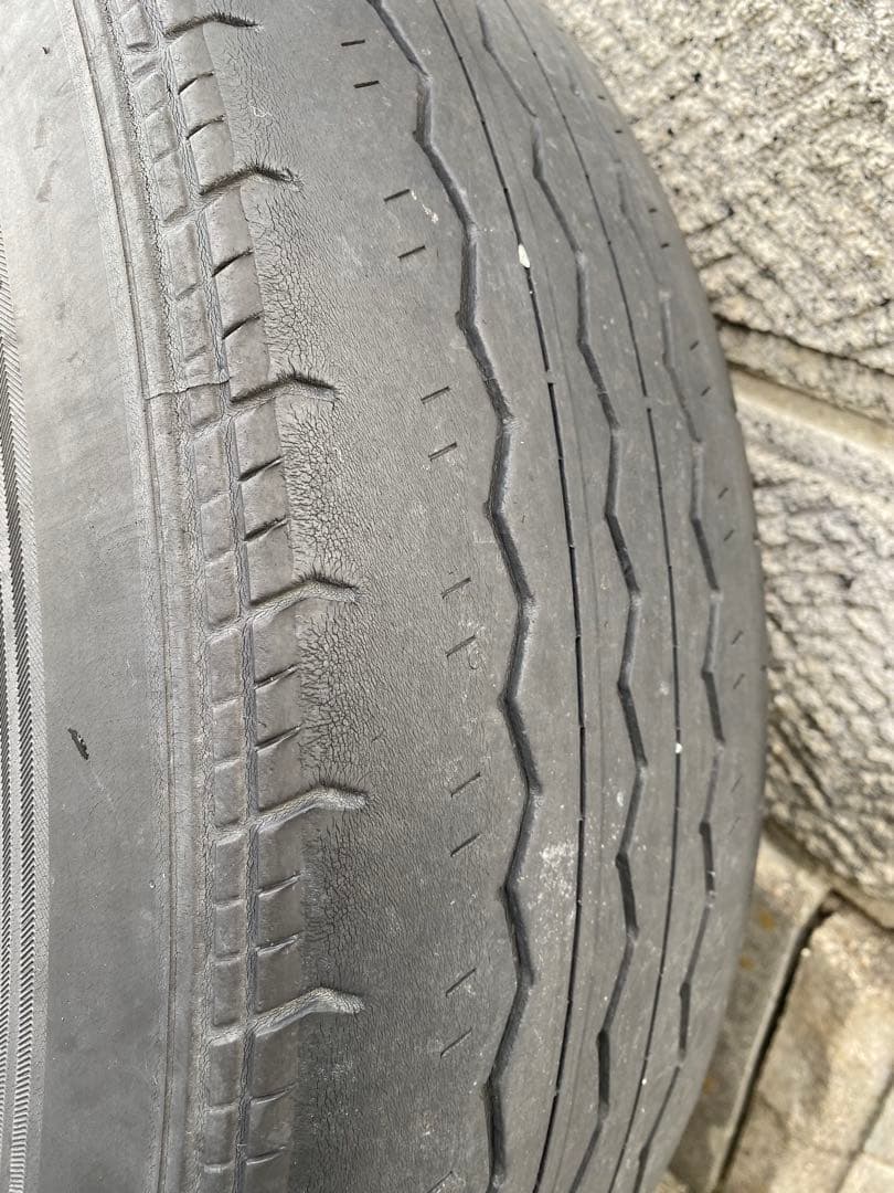 4本セット　TOYOTA純正　メーカーオプション　ハイエース　アルミホイール