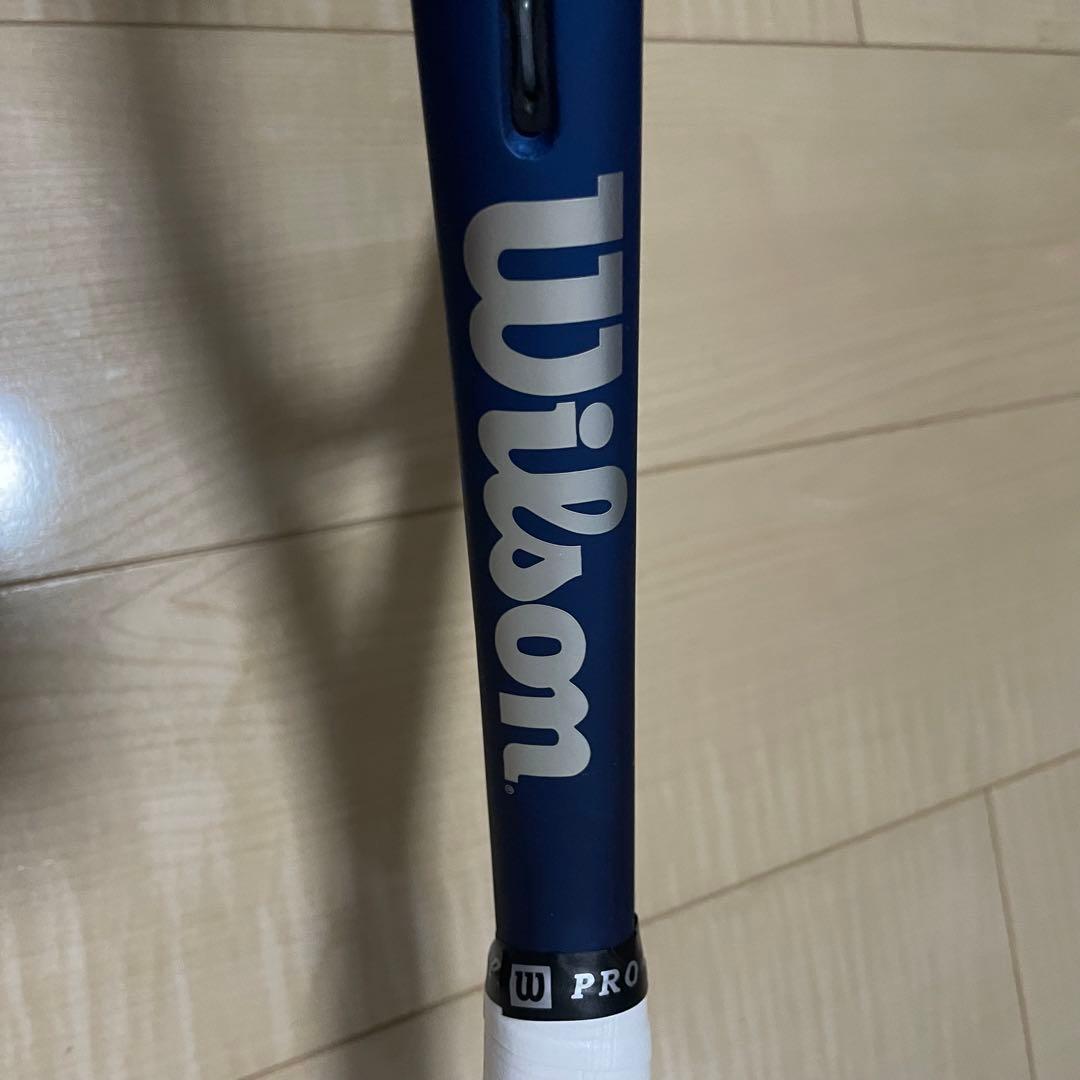 【超美品_グリップテープ新品】硬式テニス　ウィルソン　THREE G2 264g